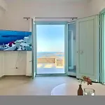 House Theasis - Allparos 펜션