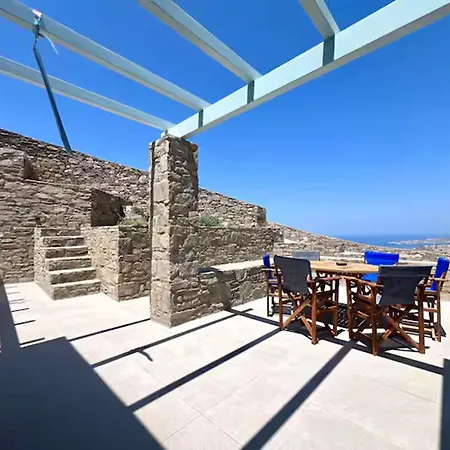 House Theasis - Allparos 펜션